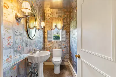28 South Hill Drive, Cranston, RI 02920 - Photo 31