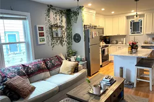 15 Third School St, Bristol, RI 02809 - Photo 3