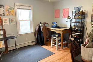 15 Third School St, Bristol, RI 02809 - Photo 5