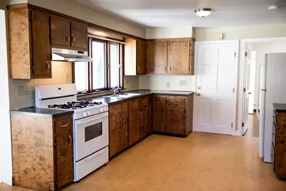 11 Milk Street #2, Bristol, RI 02809 - Photo 3