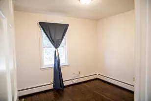 11 Milk St, Bristol, RI 02809 - Photo 9