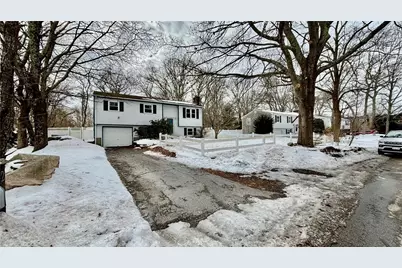 24 Greenwood Drive, South Kingstown, RI 02879 - Photo 3