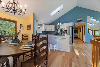 8 Robin Drive, North Kingstown, RI 02852 - Photo 17