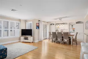 20 Narragansett Ave, Narragansett, RI 02882 - Photo 9