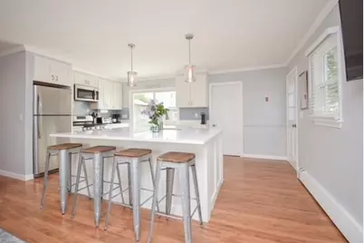 39 Grafton Street, Newport, RI 02840 - Photo 5