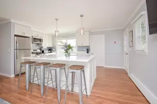 39 Grafton St, Newport, RI 02840 - Photo 5