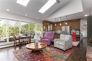 12 Coldbrook Ct, Cranston, RI 02920 - Photo 11