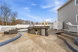22 Drake Dr, Richmond, RI 02892 - Photo 37