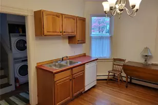 12 Adelphi Ave, Providence, RI 02906 - Photo 3