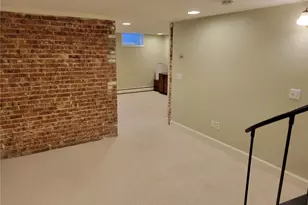 12 Adelphi Ave, Providence, RI 02906 - Photo 15