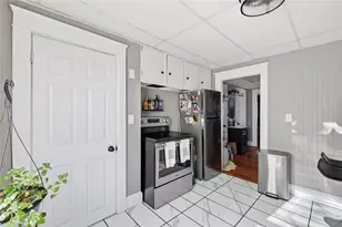 15 Claire St, East Providence, RI 02915 - Photo 15