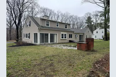 90 Alexander McGregor Road, Pawtucket, RI 02864 - Photo 3