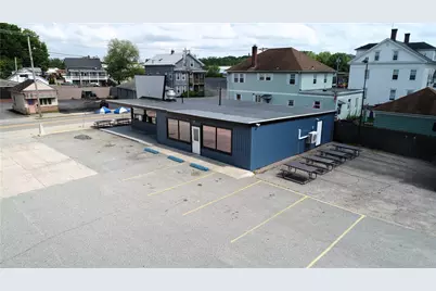 923 Main Street, West Warwick, RI 02893 - Photo 17