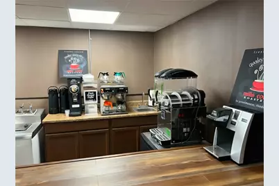 923 Main Street, West Warwick, RI 02893 - Photo 11