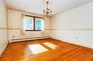 586 Child St, Warren, RI 02885 - Photo 17