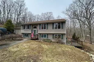 630 Whaley Hollow Rd, Coventry, RI 02816 - Photo 3