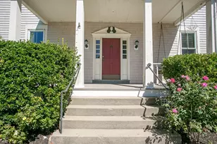 3 Prairie Ave, Newport, RI 02840 - Photo 1