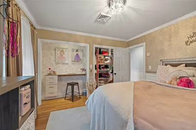 135 Meshanticut Valley Parkway, Cranston, RI 02920 - Photo 21