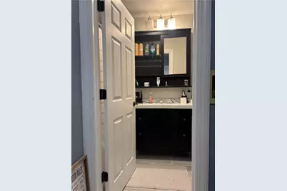 18 Willow Court, Portsmouth, RI 02871 - Photo 3