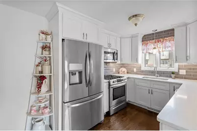 200 Mayfield Avenue #C8, Cranston, RI 02920 - Photo 13