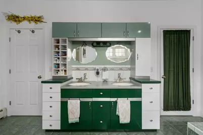 185 Legris Avenue, West Warwick, RI 02893 - Photo 21