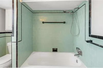 230 New London Avenue, West Warwick, RI 02893 - Photo 27