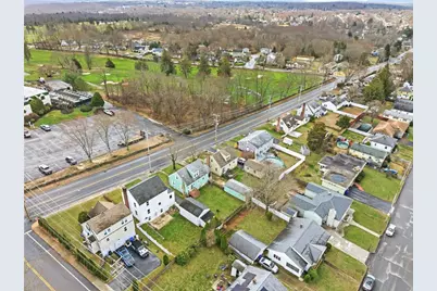 230 New London Avenue, West Warwick, RI 02893 - Photo 41