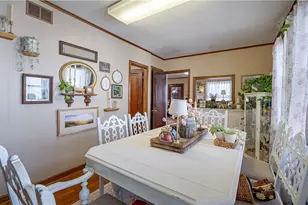 1018 Main St, West Warwick, RI 02893 - Photo 19