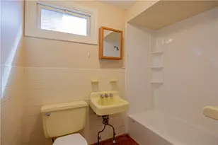 1018 Main St, West Warwick, RI 02893 - Photo 13