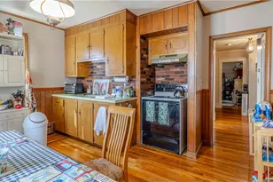 1018 Main St, West Warwick, RI 02893 - Photo 31