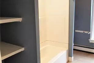 8 Cady St, Providence, RI 02903 - Photo 9