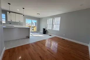 362 Kenyon Ave, Pawtucket, RI 02861 - Photo 5