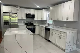 362 Kenyon Ave, Pawtucket, RI 02861 - Photo 1