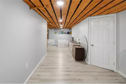 526 Post Road, Warwick, RI 02888 - Photo 35