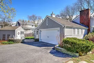 25 Belton Dr, Barrington, RI 02806 - Photo 33