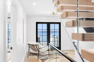 96 Washington St, Newport, RI 02840 - Photo 15