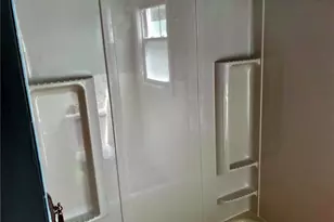 4 Bayview Ave, Bristol, RI 02809 - Photo 9