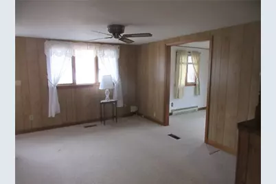 70 Keeley Avenue, Warwick, RI 02886 - Photo 5