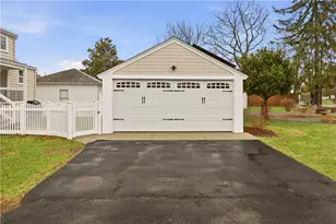 287 Parkside Dr, Warwick, RI 02888 - Photo 41