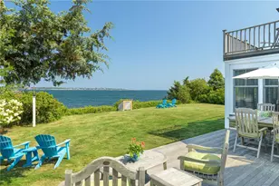 4 Hull Cove St, Jamestown, RI 02835 - Photo 11
