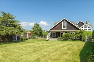 4 Hull Cove St, Jamestown, RI 02835 - Photo 9