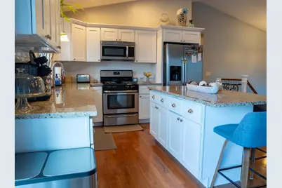 8 Lakeside Street, Providence, RI 02904 - Photo 5