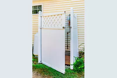 17 West Side Road, South Kingstown, RI 02879 - Photo 9