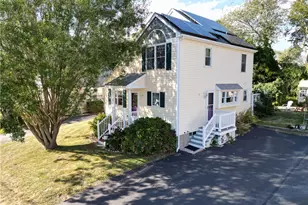 17 Westside Rd, South Kingstown, RI 02879 - Photo 1