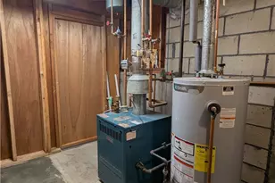 699 Lower River Rd, Lincoln, RI 02865 - Photo 13