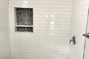 71 E George St, Providence, RI 02906 - Photo 17