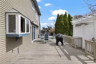 56 Tefft St, North Kingstown, RI 02874 - Photo 35