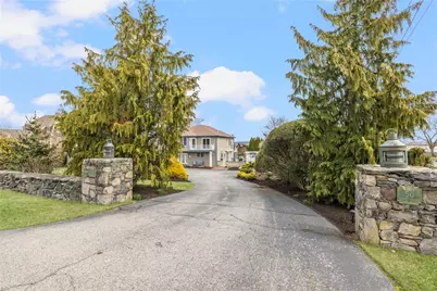 56 Tefft Street, North Kingstown, RI 02874 - Photo 3