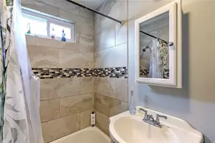 390 Hope St, Providence, RI 02906 - Photo 13