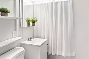 77 Rockwood Ave, Cranston, RI 02920 - Photo 15